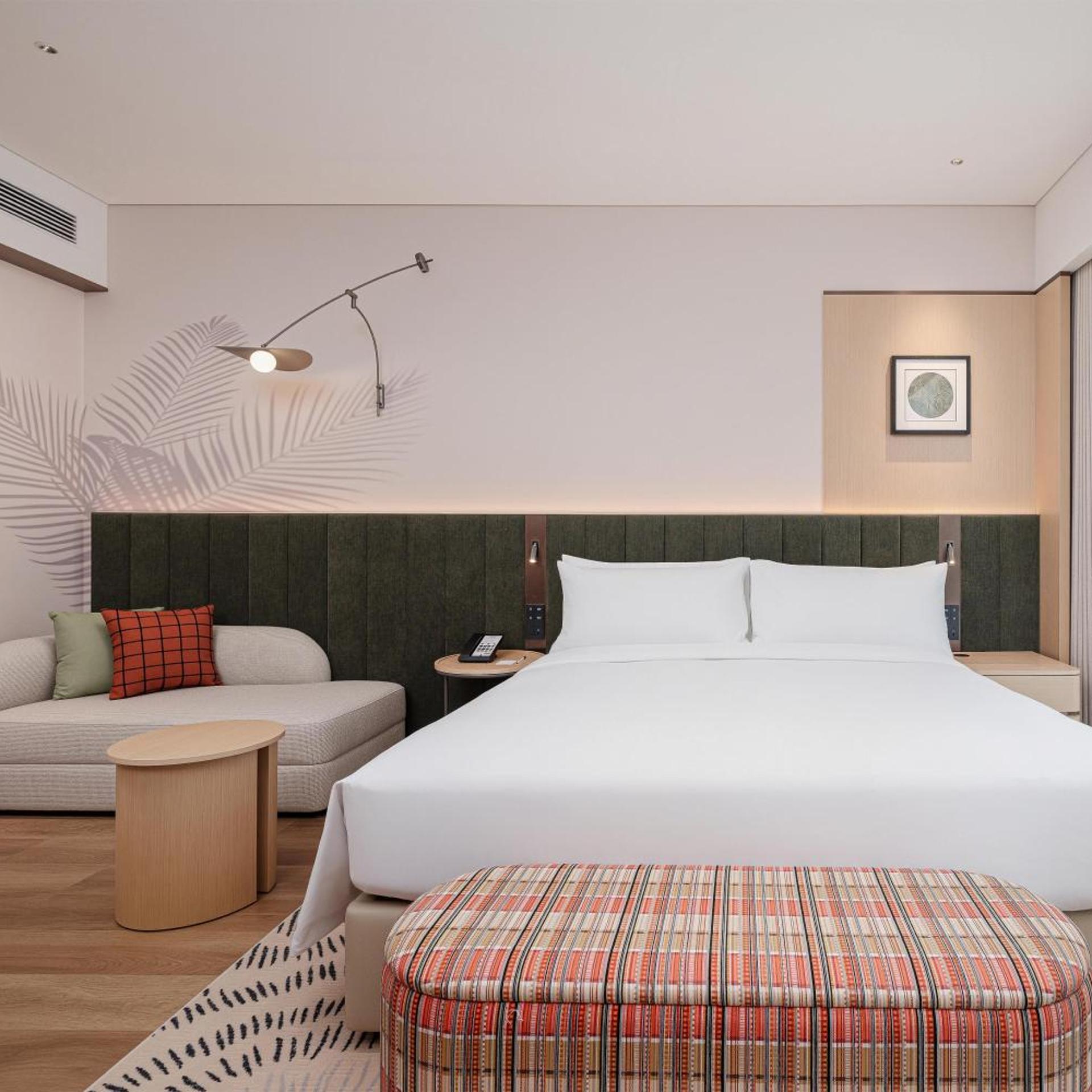 Hilton Garden Inn Ningguo Chengxi Lake 24/58