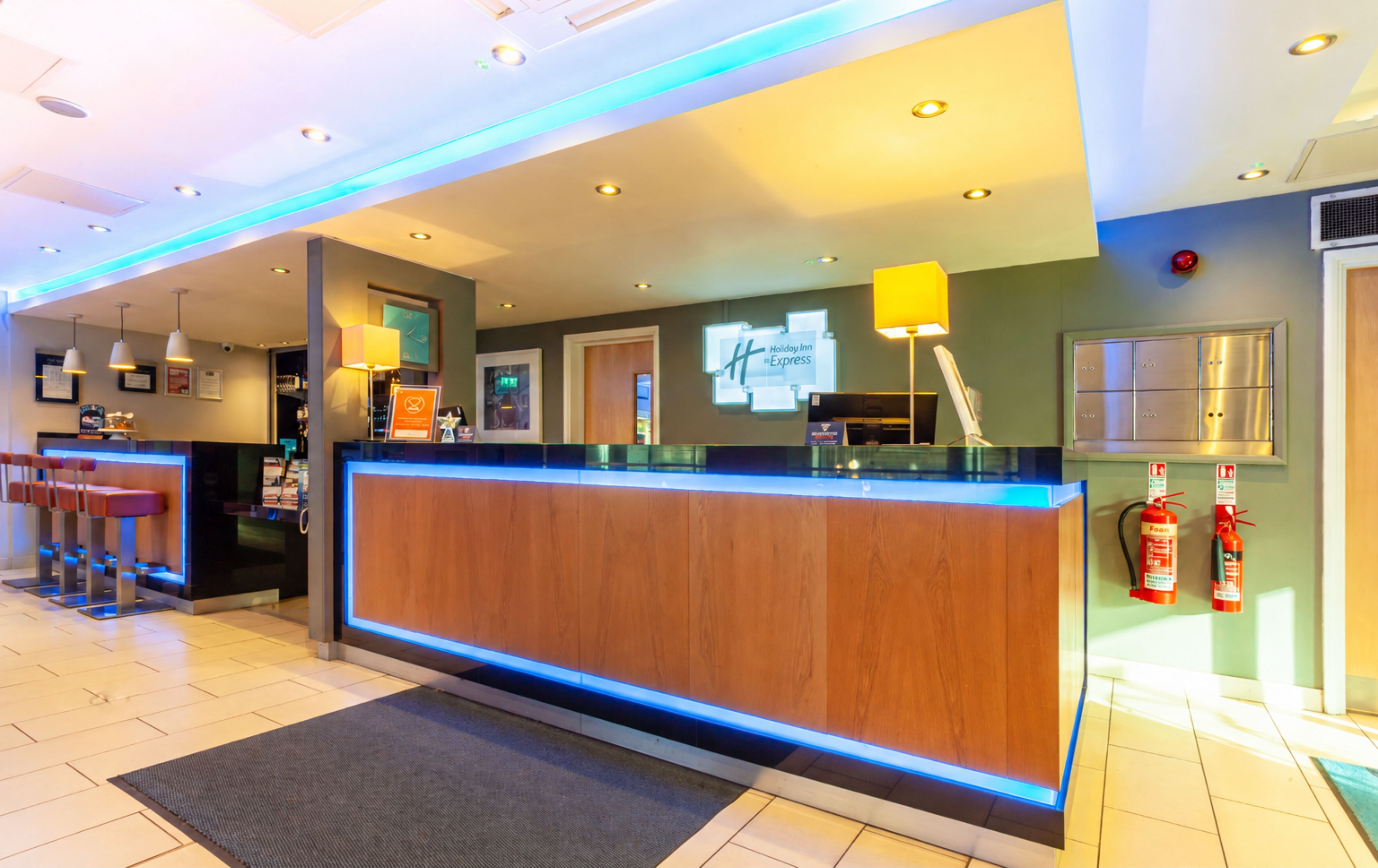 Holiday Inn Express Edinburgh Royal Mile 8/77