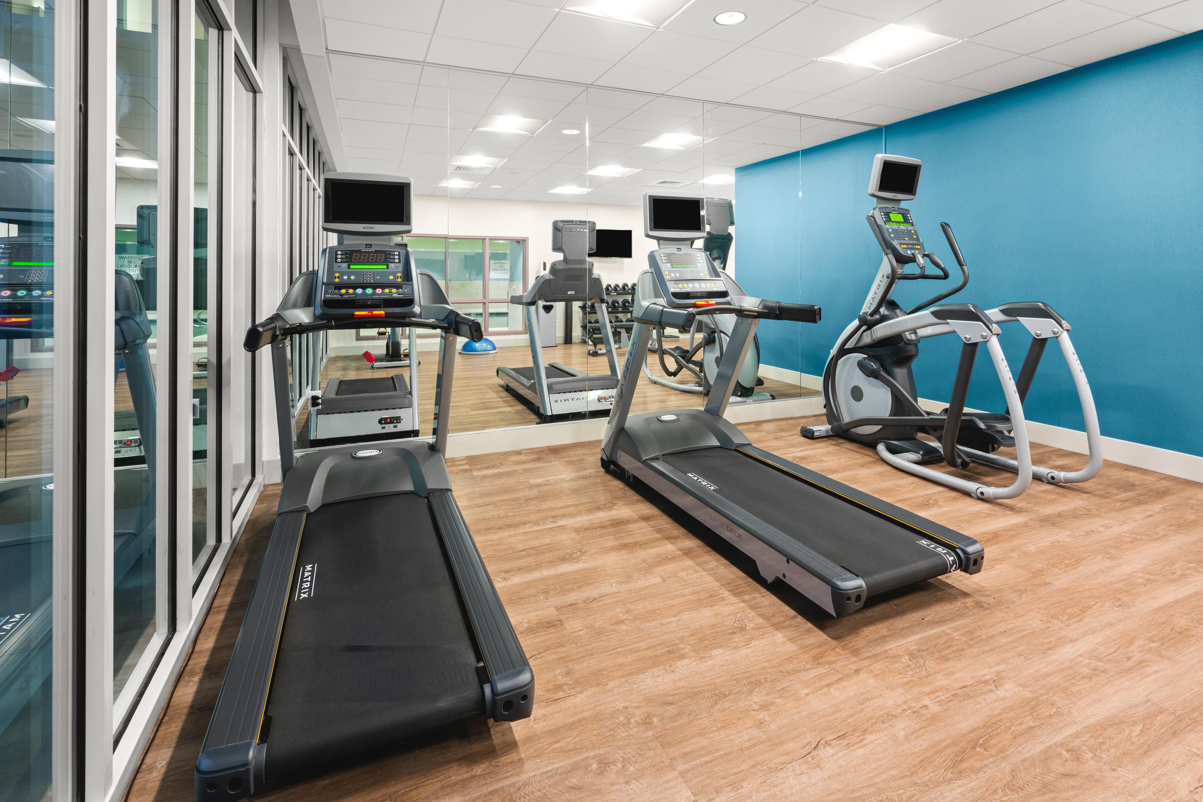 Holiday Inn Express Hotel Suites Willows 21/34