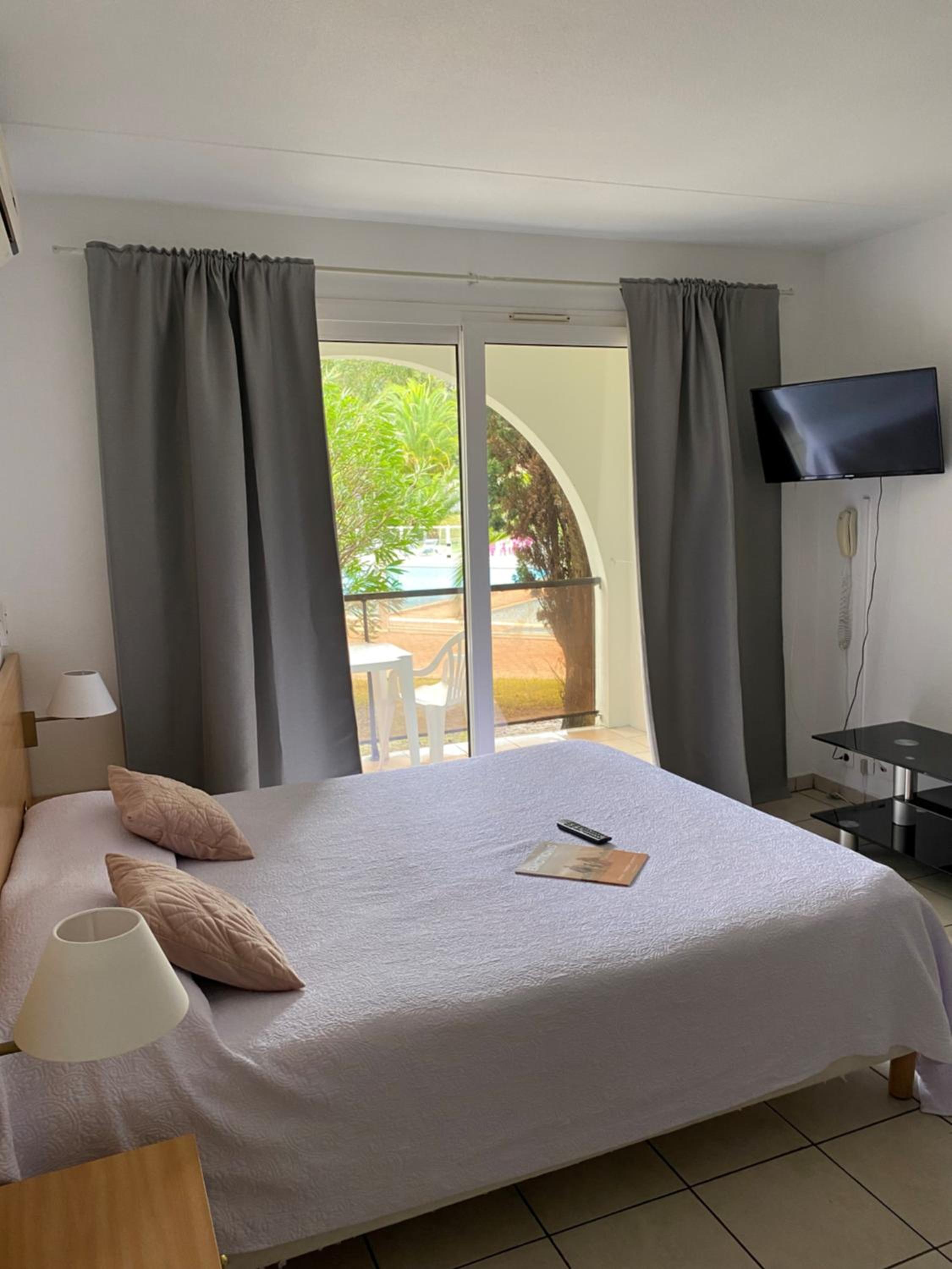 Studio, Pool View, Hotel Residence Anglet Biarritz Parme 5/10