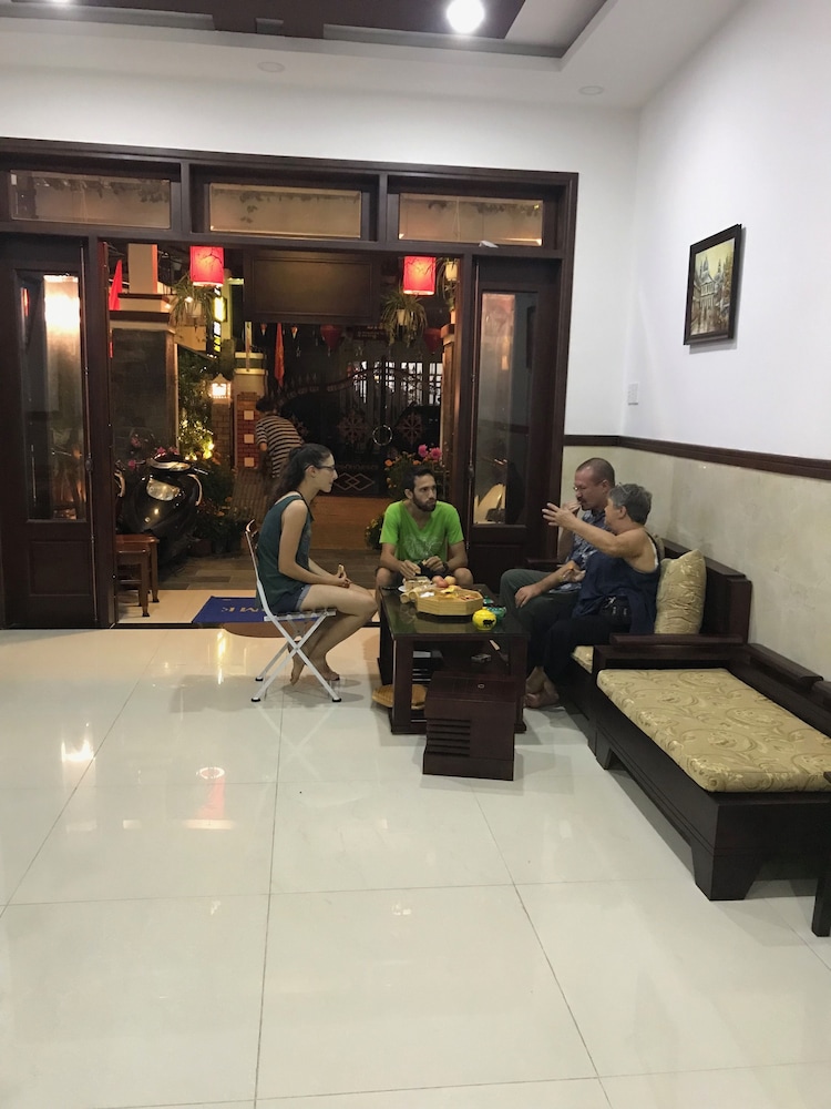 Miss Ten Homestay 33/47