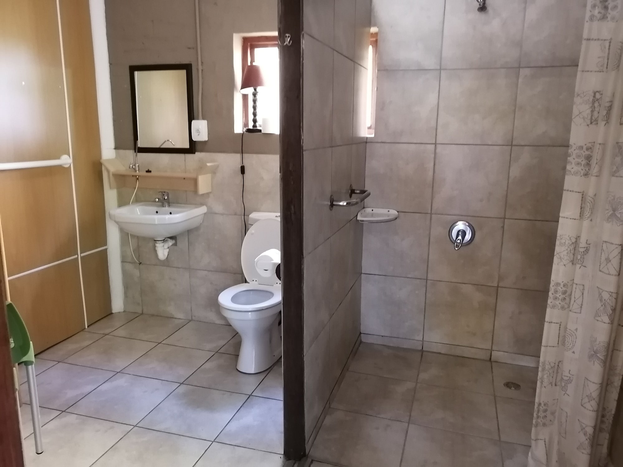 1 BEDROOM, FLAMINGO, COTTAGE