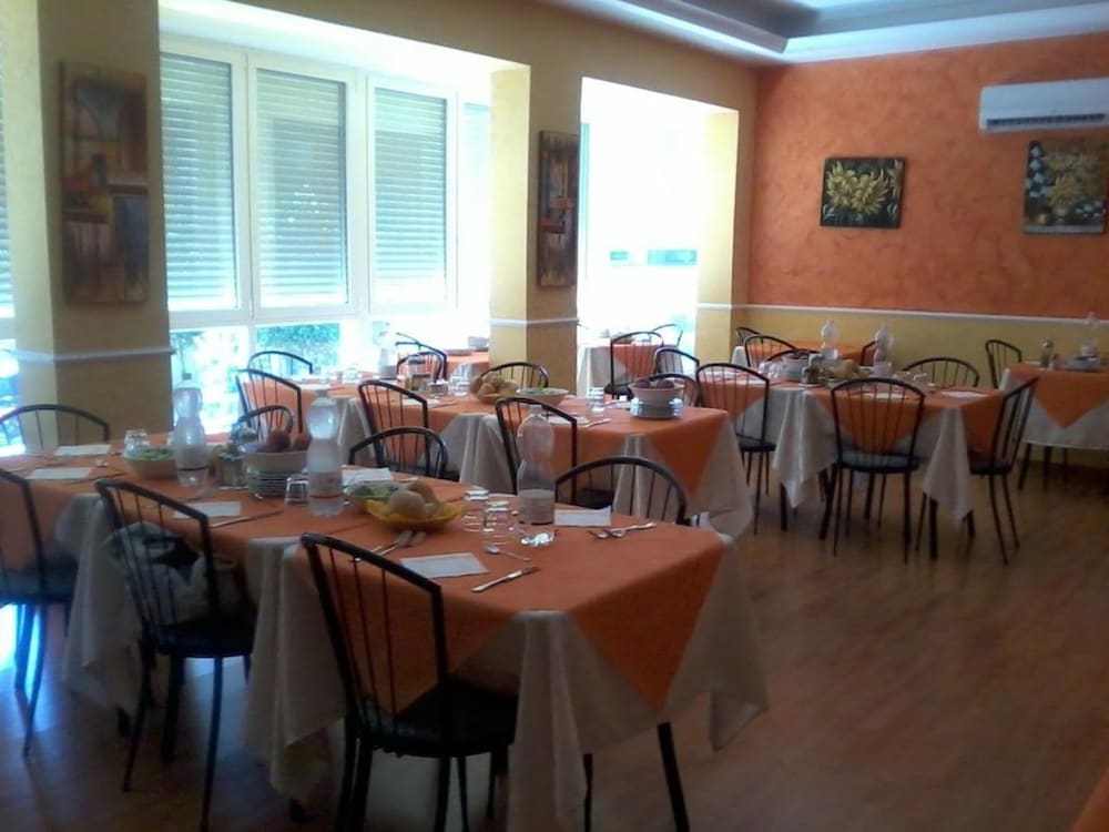 Hotel Oria 12/17