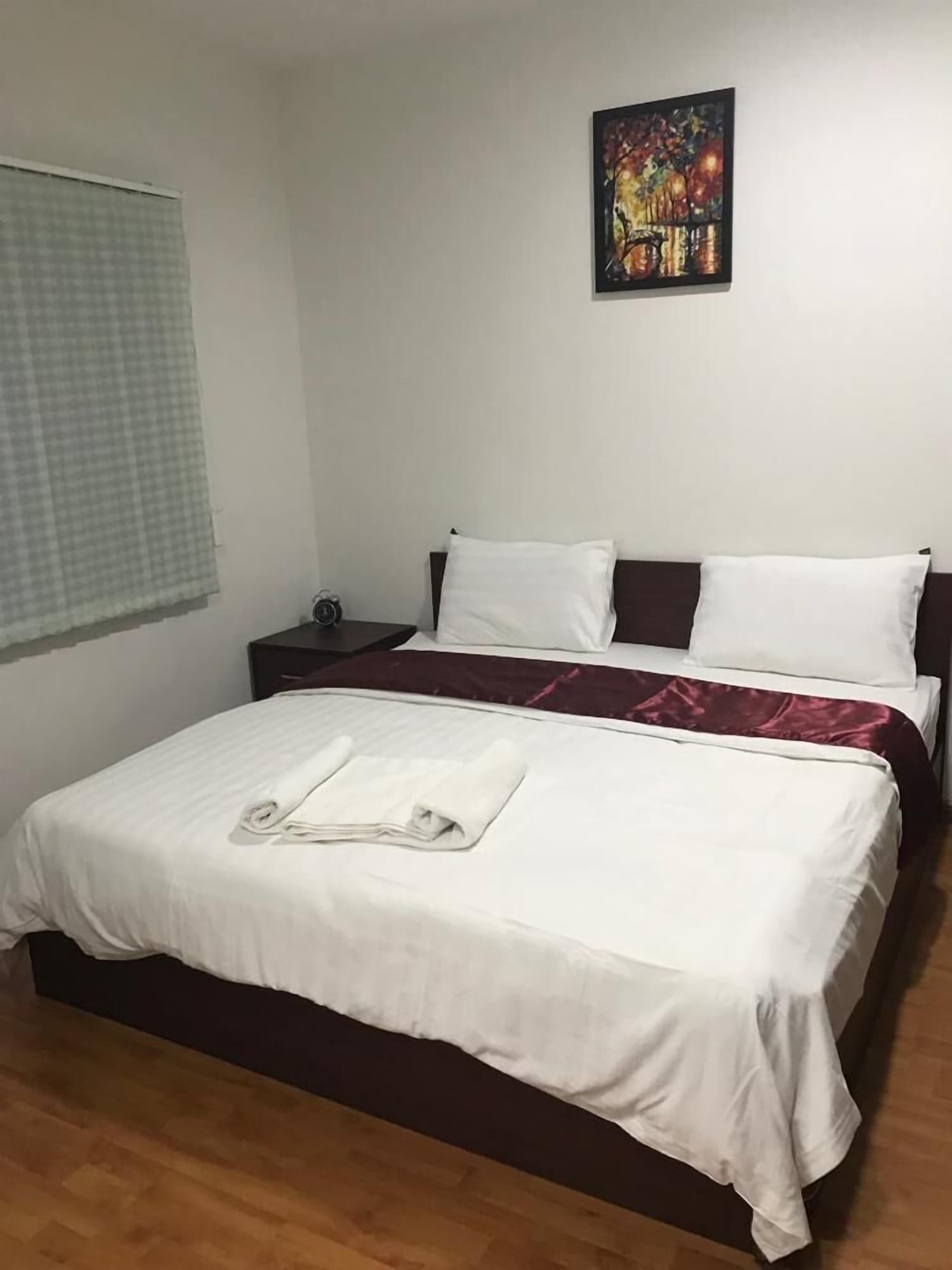 DELUXE, KING BED, BALCONY