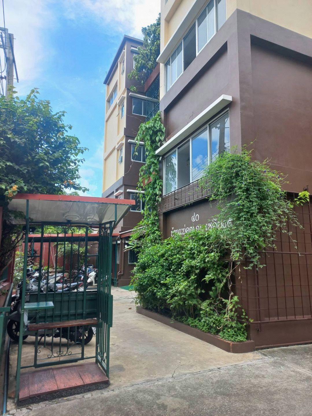 Baan Khun Mae Apartment 31/37