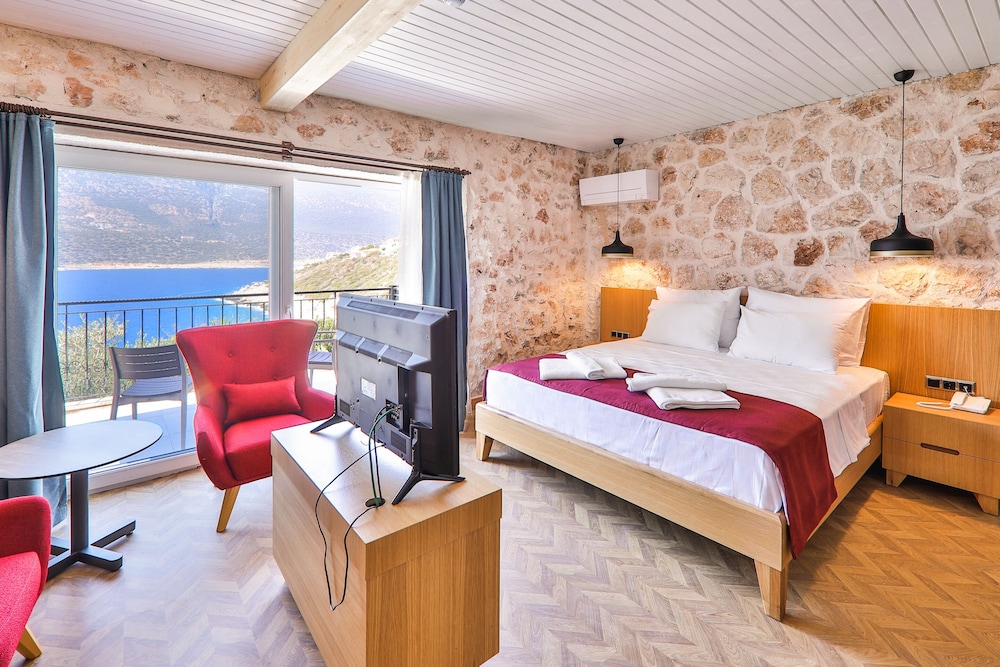 Atalante Hotel 18/50