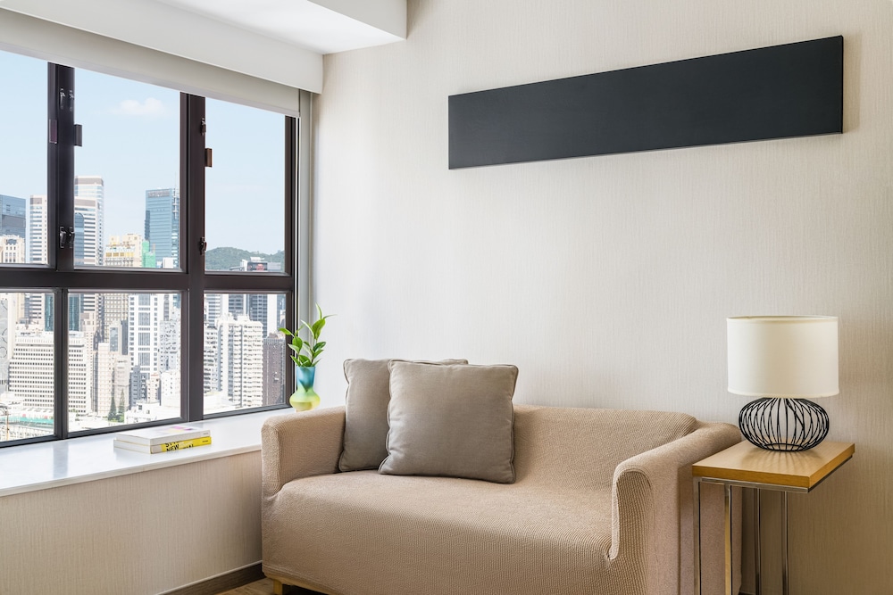 Ying nFlo, Hong Kong, Wan Chai 34/58