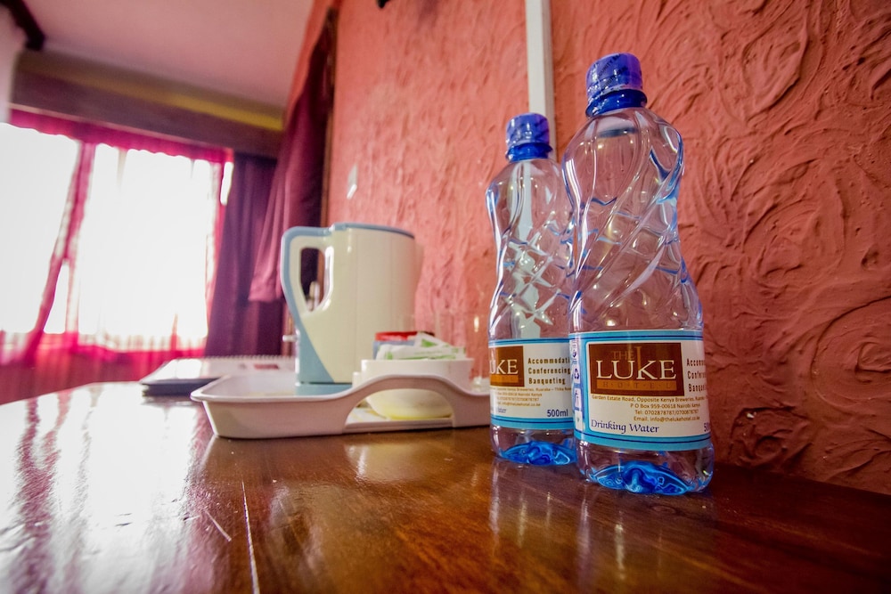 The Luke Hotel 38/67