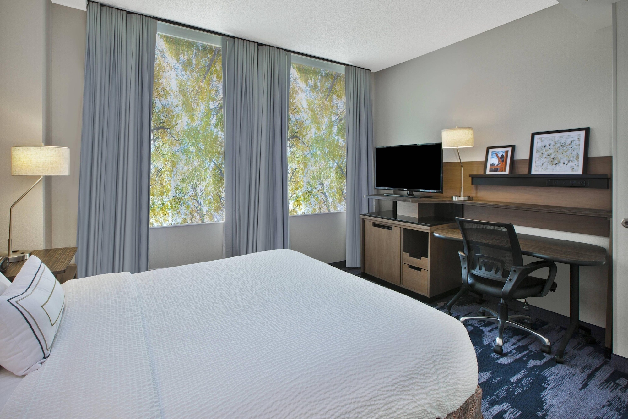 1 Bedroom, Suite, 2 Queen Beds, Sofa