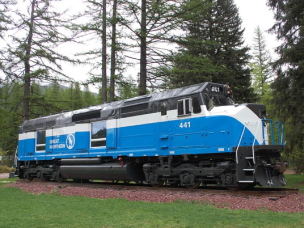 Loge Glacier National Park 43/50