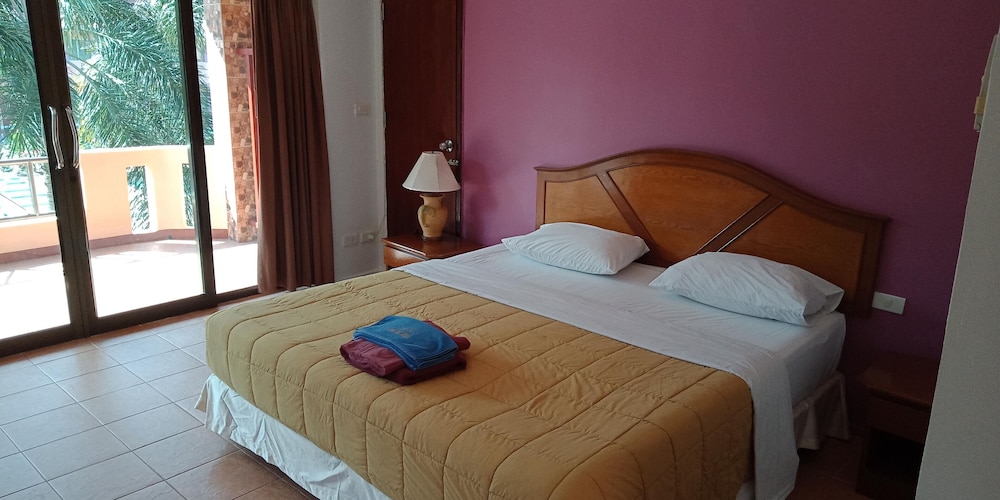 DELUXE, BUNGALOW, DOUBLE BED
