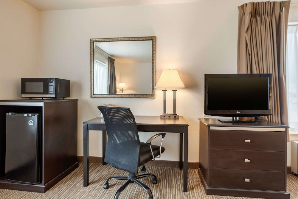Quality Inn And Suites Limon 37/39