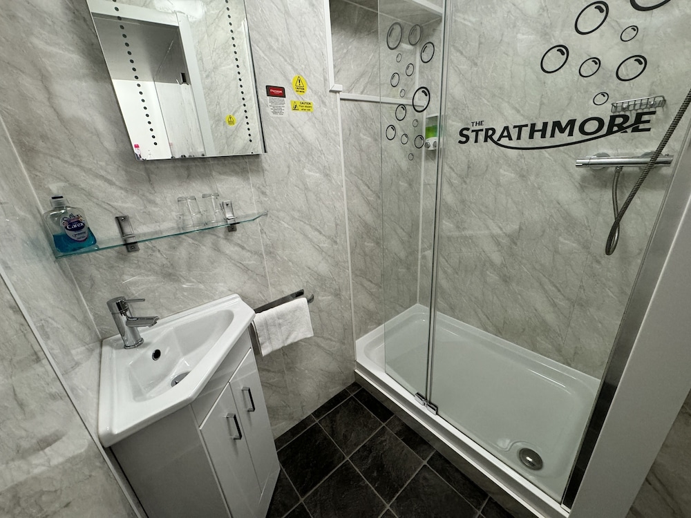 The Strathmore 26/30