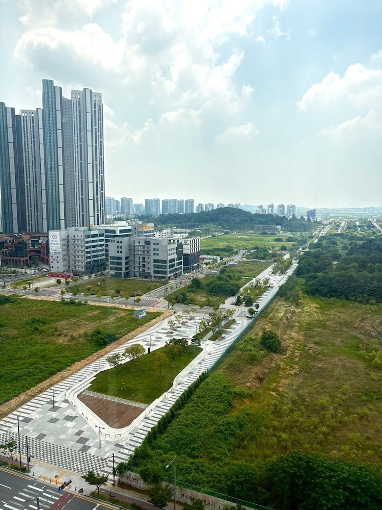 Sota Suite Pyeongtaek Godeok 53/60
