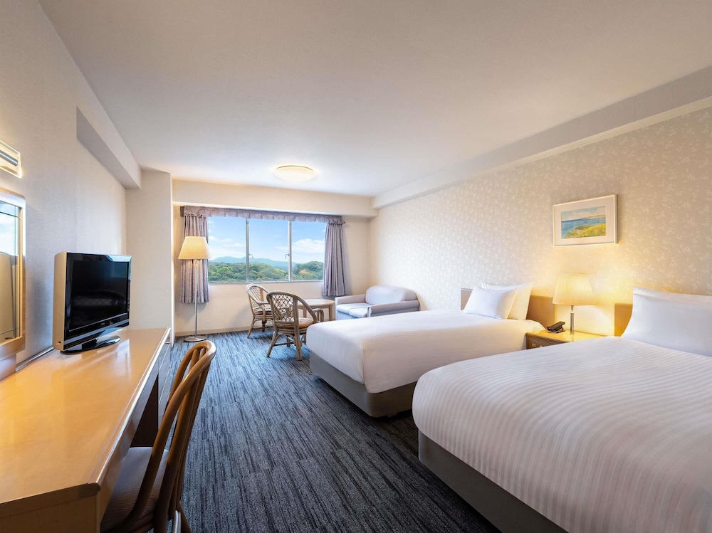 Mercure Fukuoka Munakata Resort & Spa 12/48