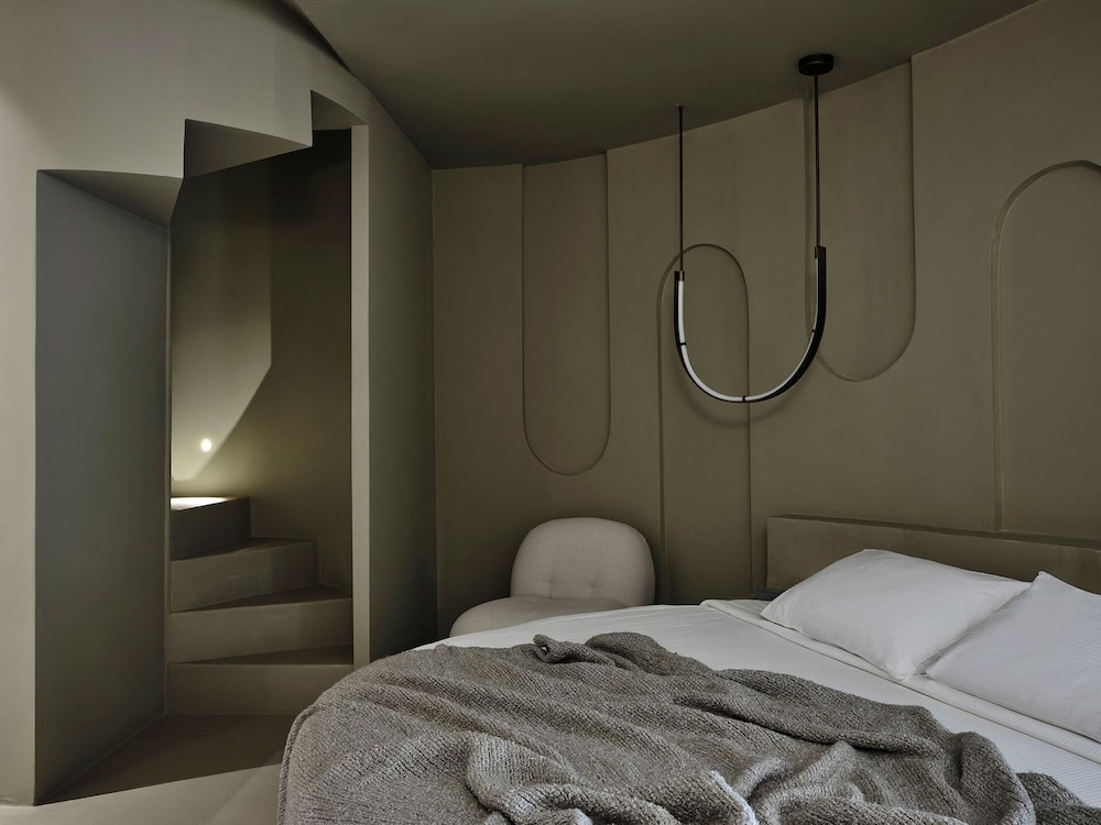 Fabulous, Suite, King and Queen Bed, Private Infinity Pool