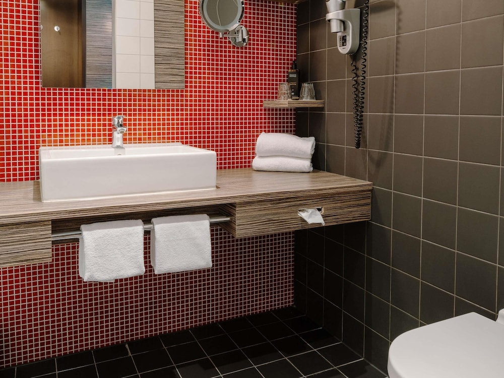 Mercure Hotel Tilburg Centrum 65/67