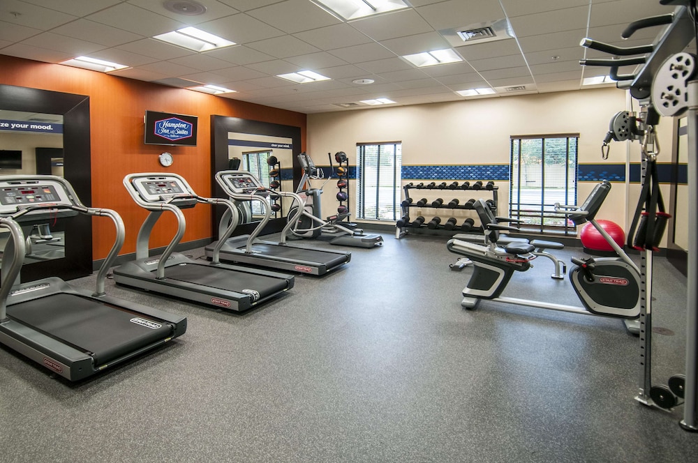 Hampton Inn & Suites Pensacola/I-10 Pine Forest Road 28/47