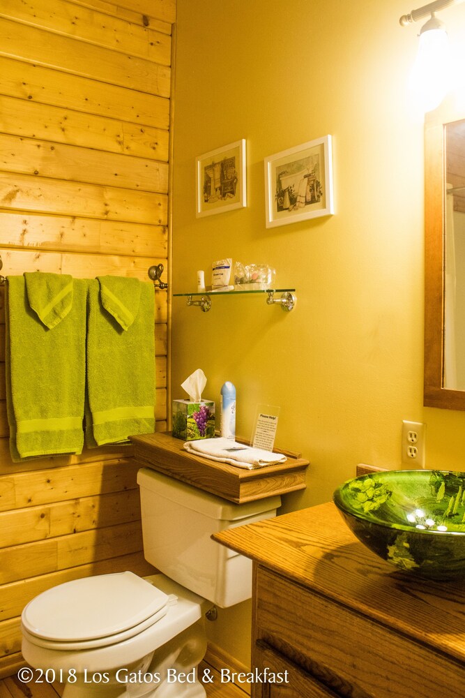 Los Gatos Bed & Breakfast 47/50