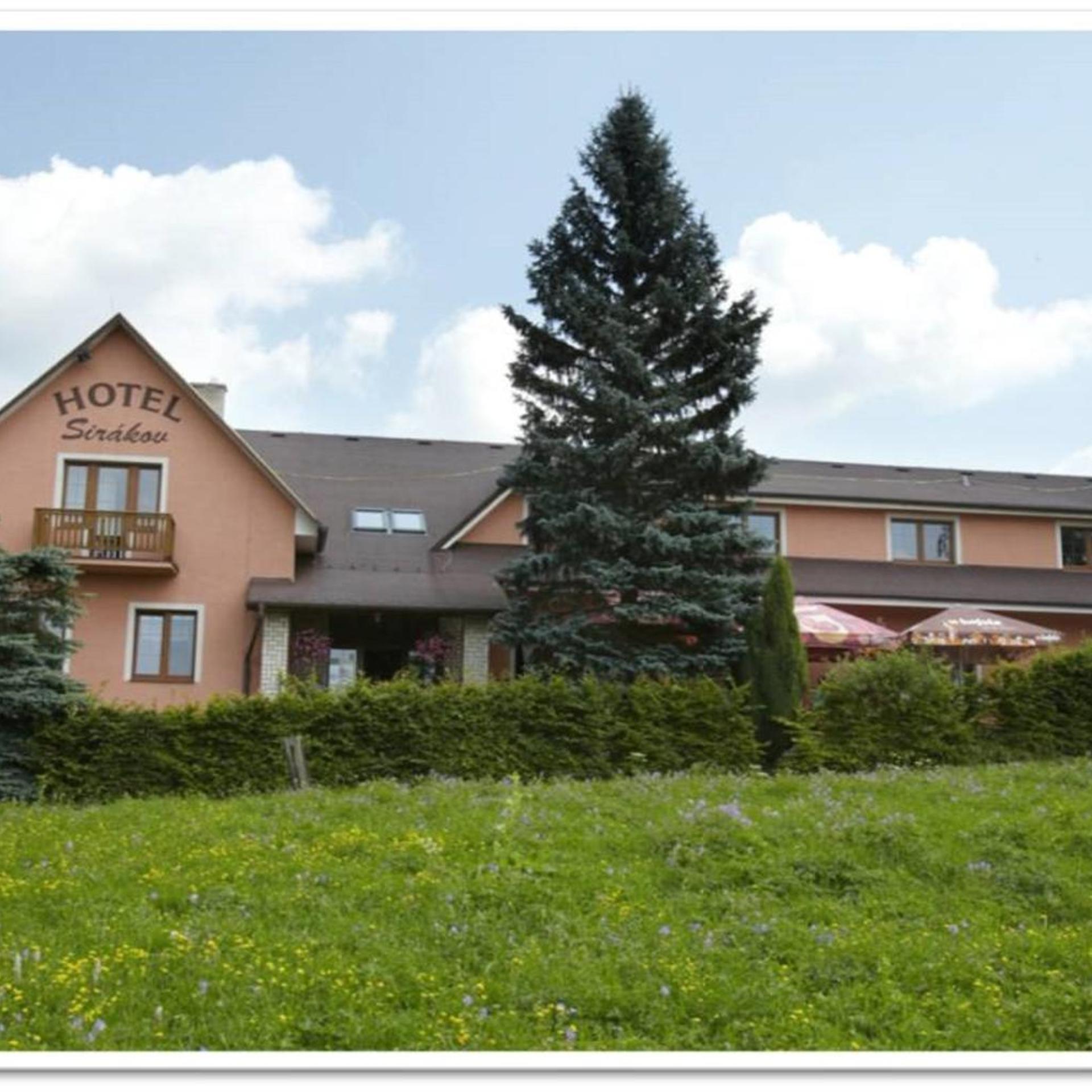 Sirakov Hotel 58/58