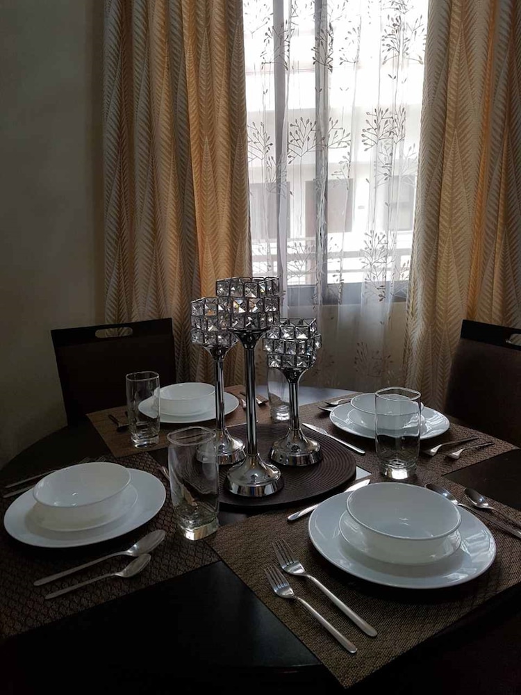 Outlook Ridge Residences N-206 40/50