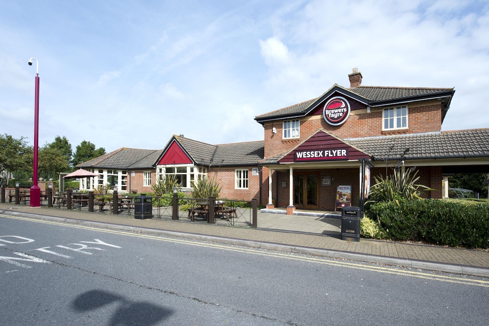 PREMIER INN BRISTOL SOUTH in BRISTOL
