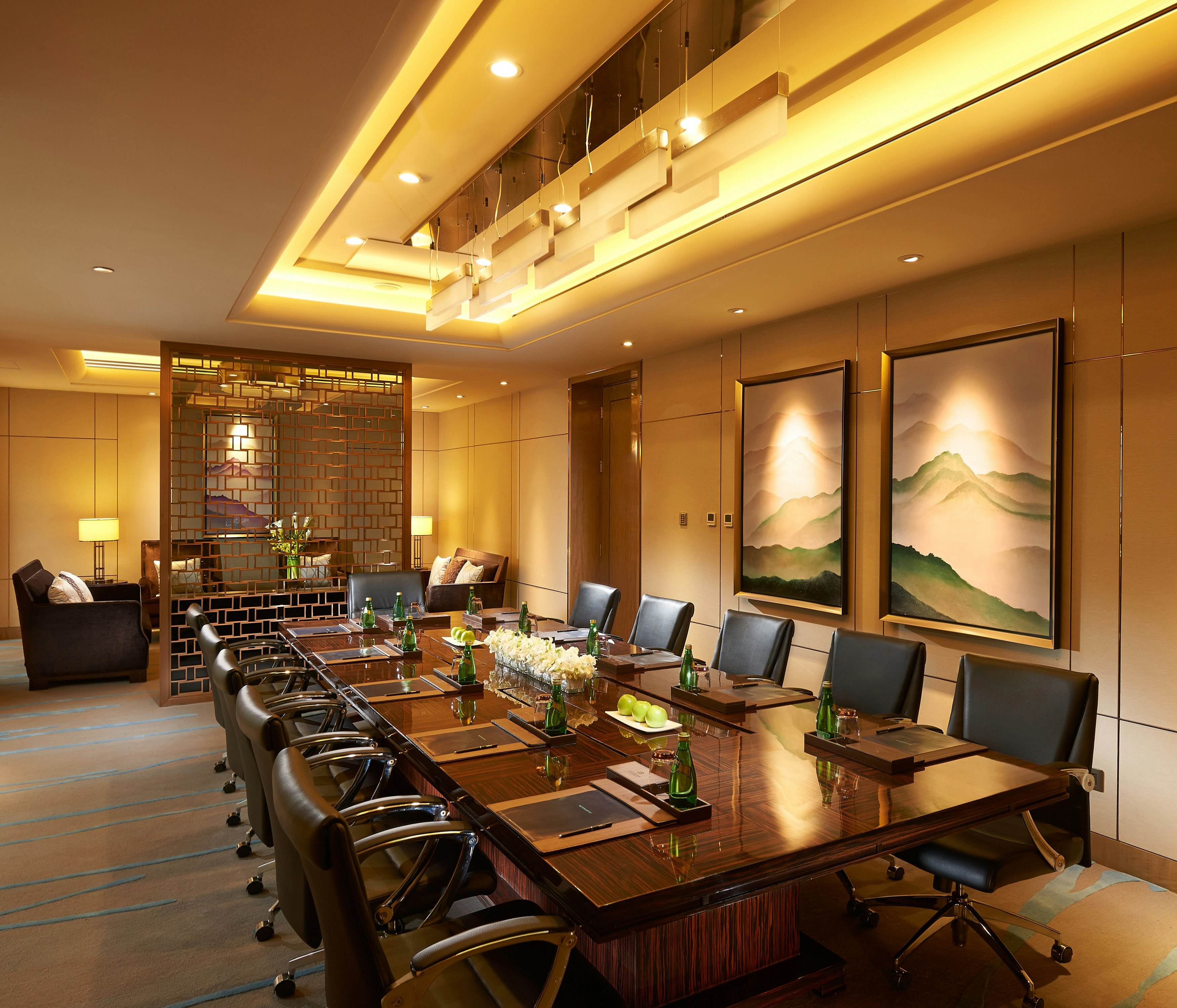 Hilton Zhengzhou 68/75