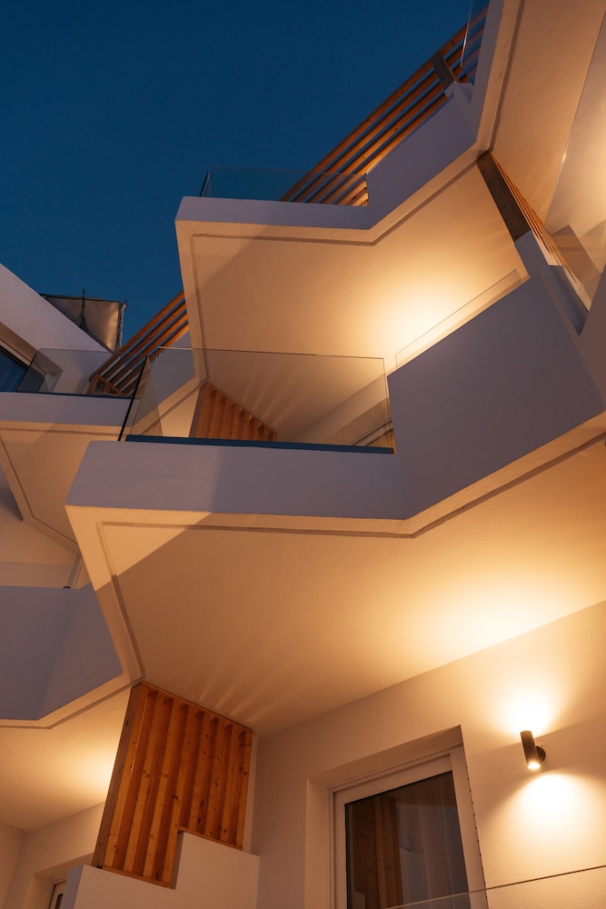 Petradi Beach Lounge Hotel in RETHYMNO