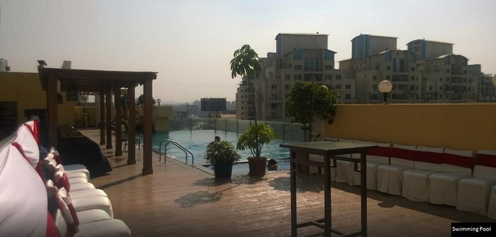Royal Orchid Central Pune 35/35