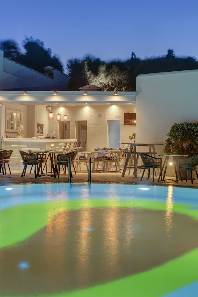 Kouros Art Hotel - Adults Only 5/72