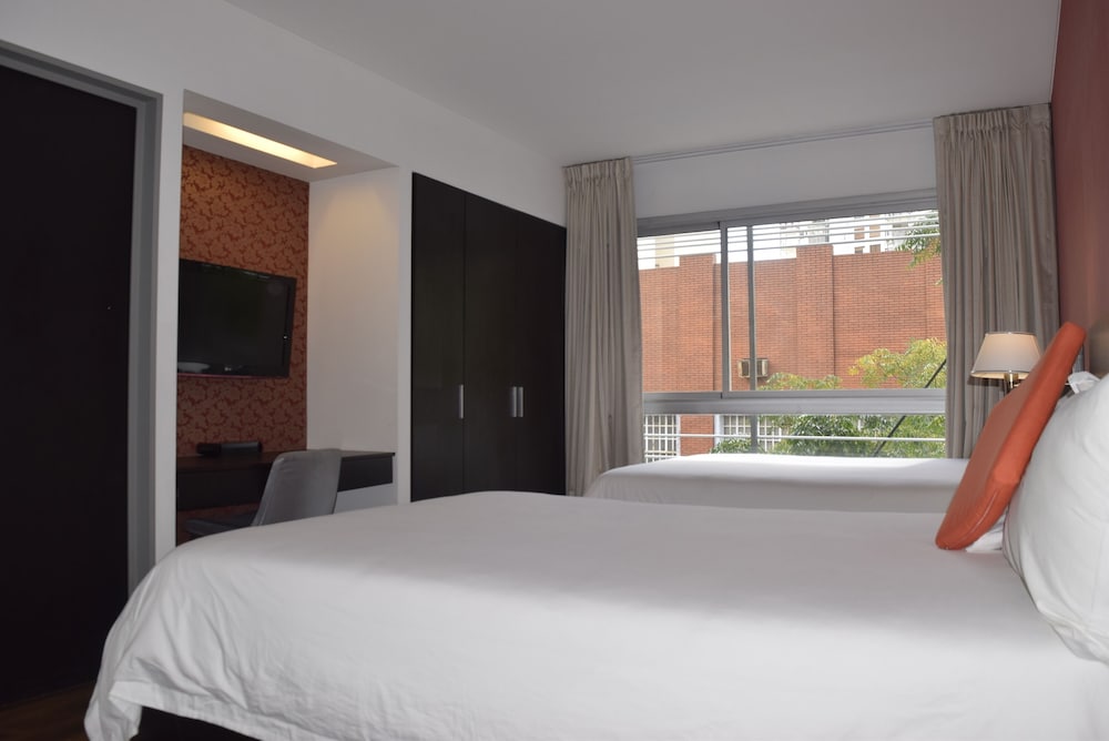 STANDARD, TWIN BEDS