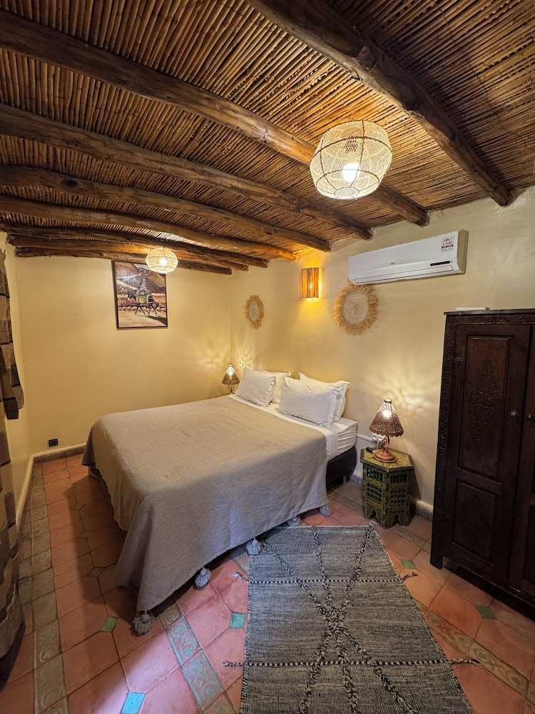 Riad Andalla 13/35