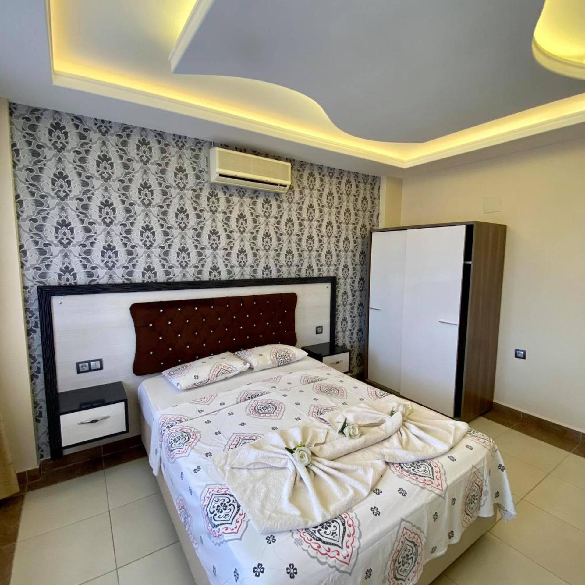 Erkan Tumen Yalcin Hotel 10/50