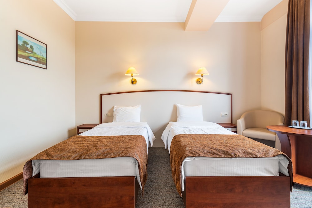 STANDARD, TWIN BEDS