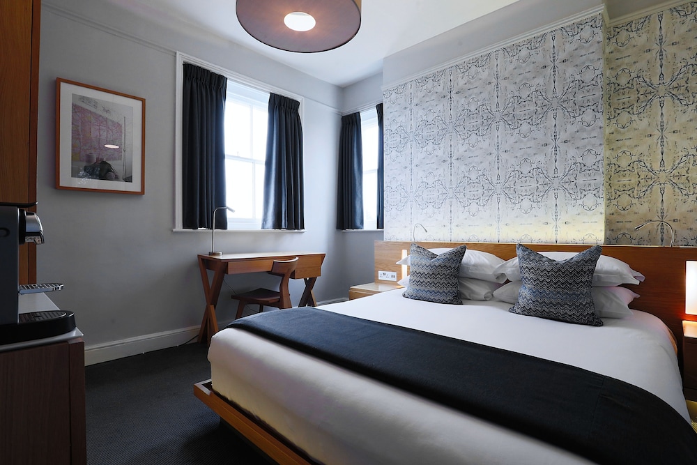 STANDARD, DOUBLE BED