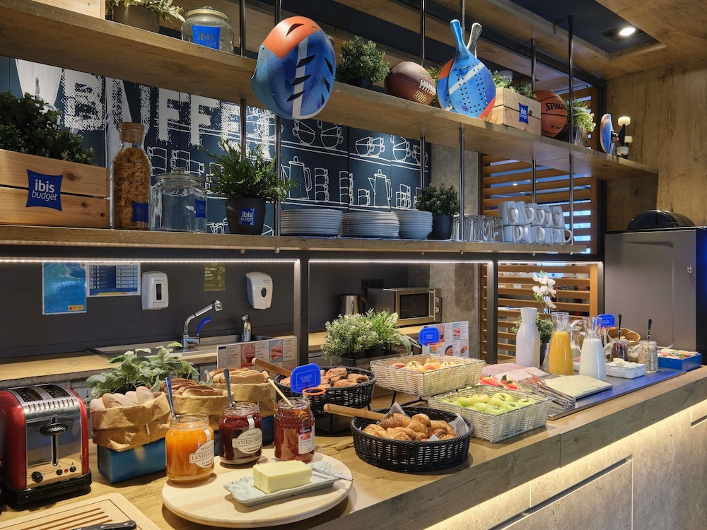 Ibis Budget Madrid Calle 30 37/48