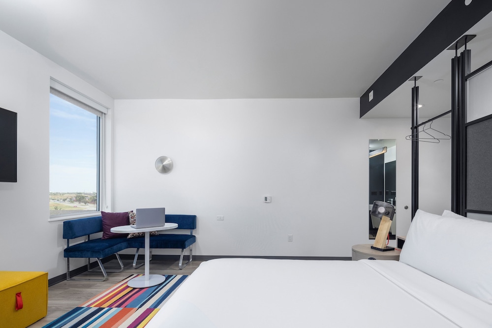 Aloft Oklahoma City Quail Springs 13/33
