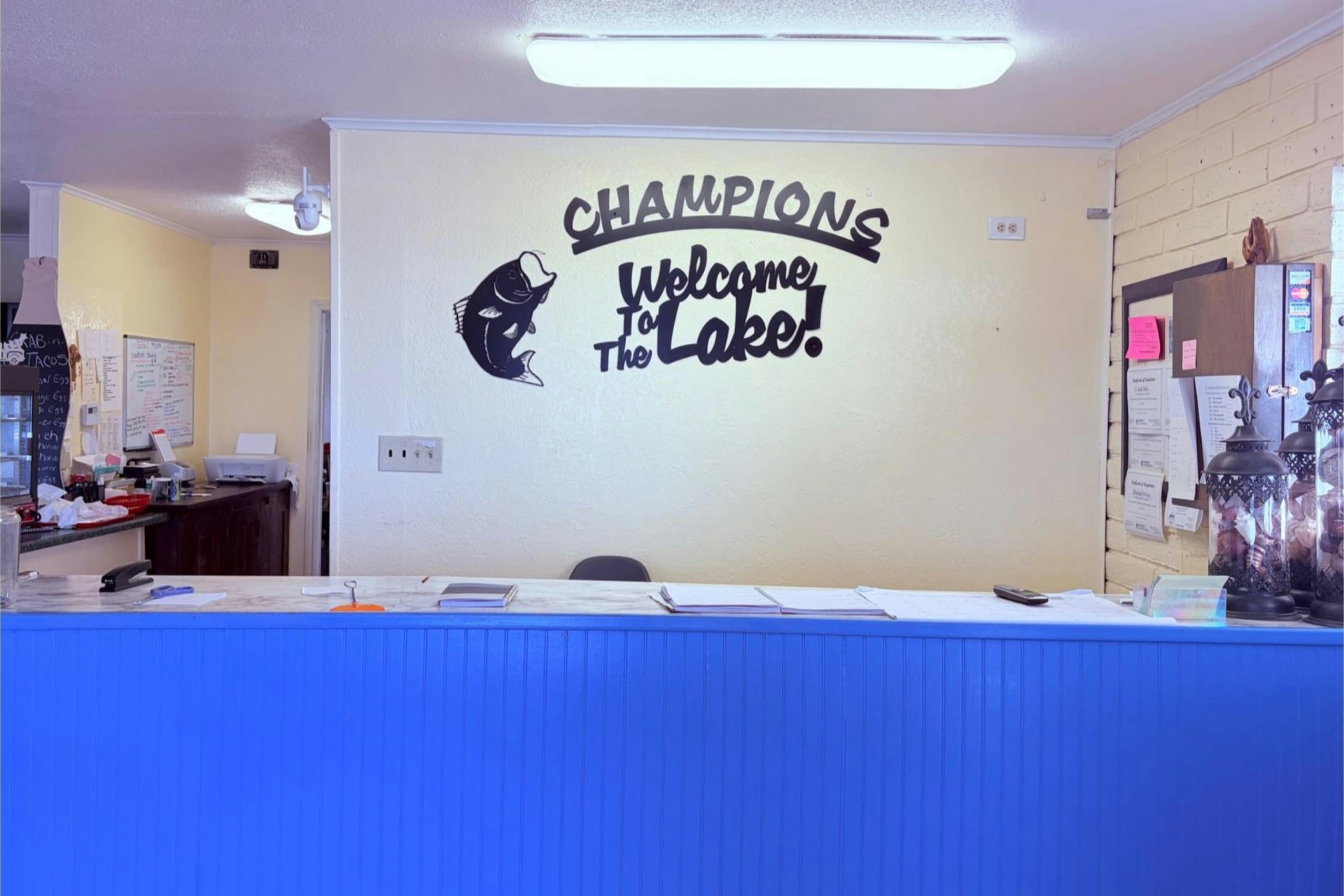 Champions Inn Del Rio Near Lake 6/40