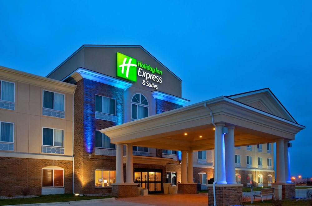 Holiday Inn Express Hotel And Suites Mattoon 1/48