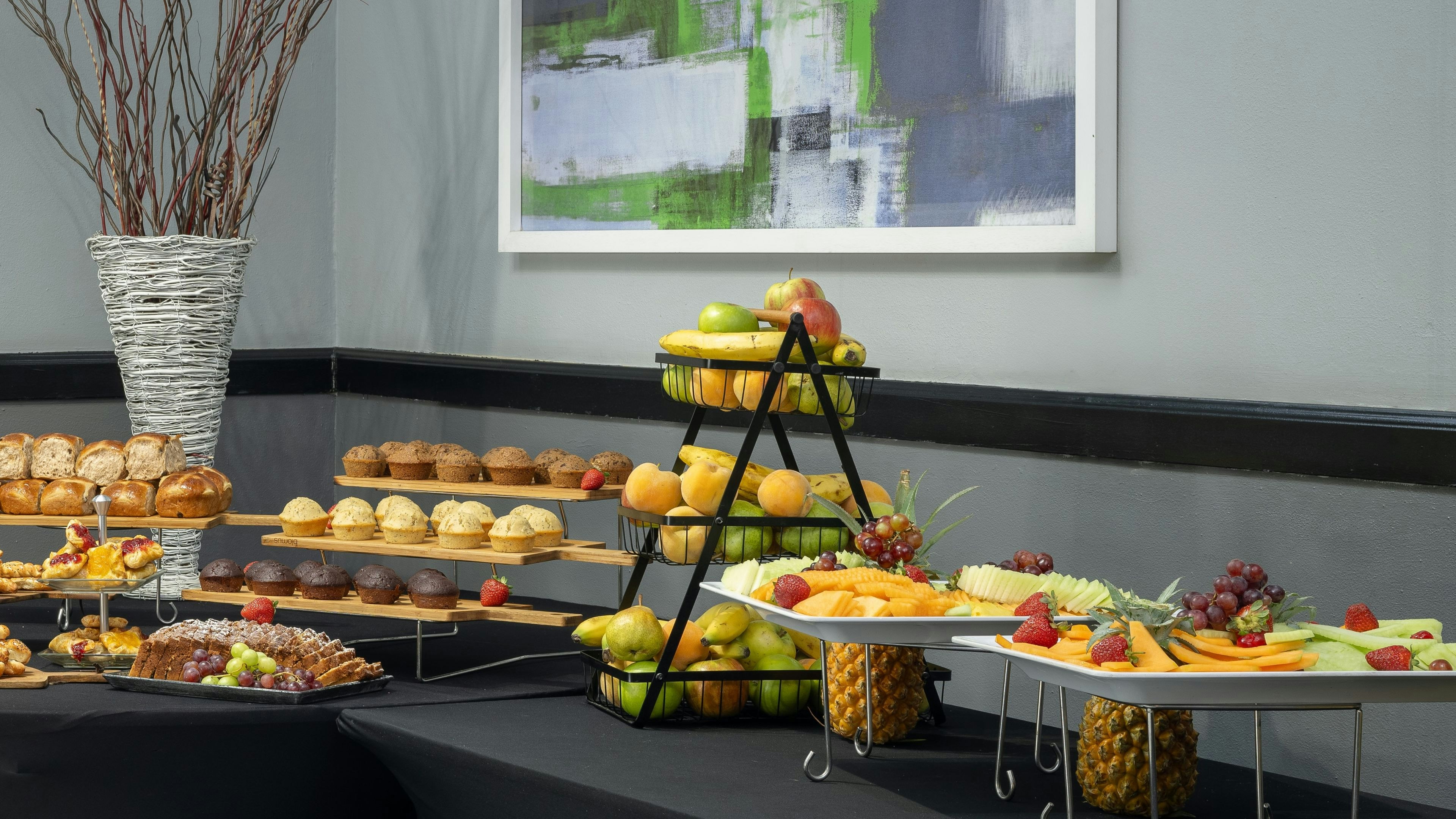 Holiday Inn Johannesburg Airport Previously Know As the Airport Grand Hotel And Conference Centre 10/50