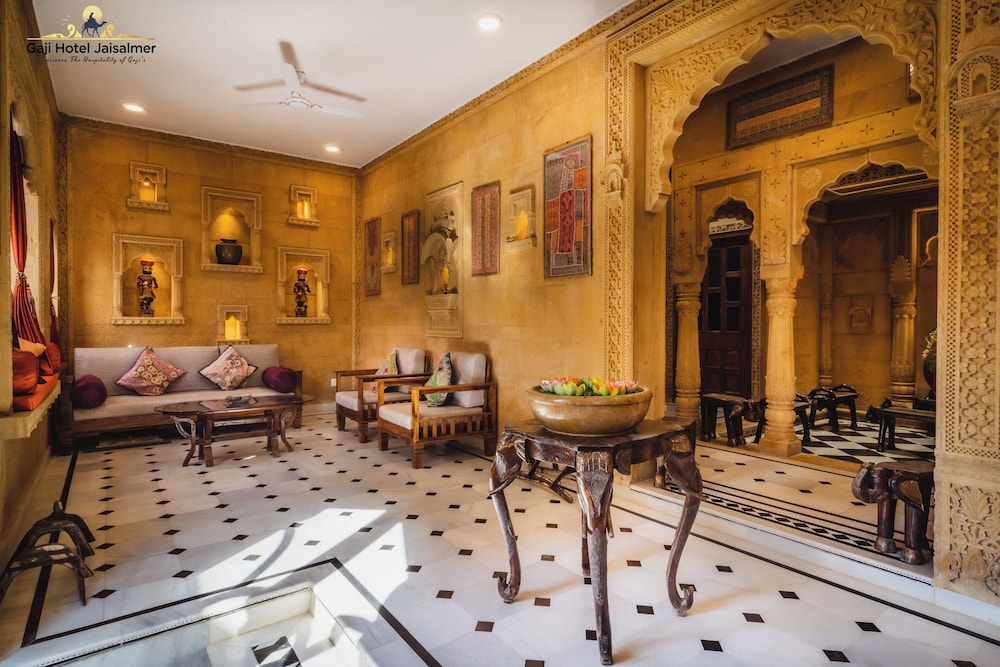 Gaji Hotel 47/64