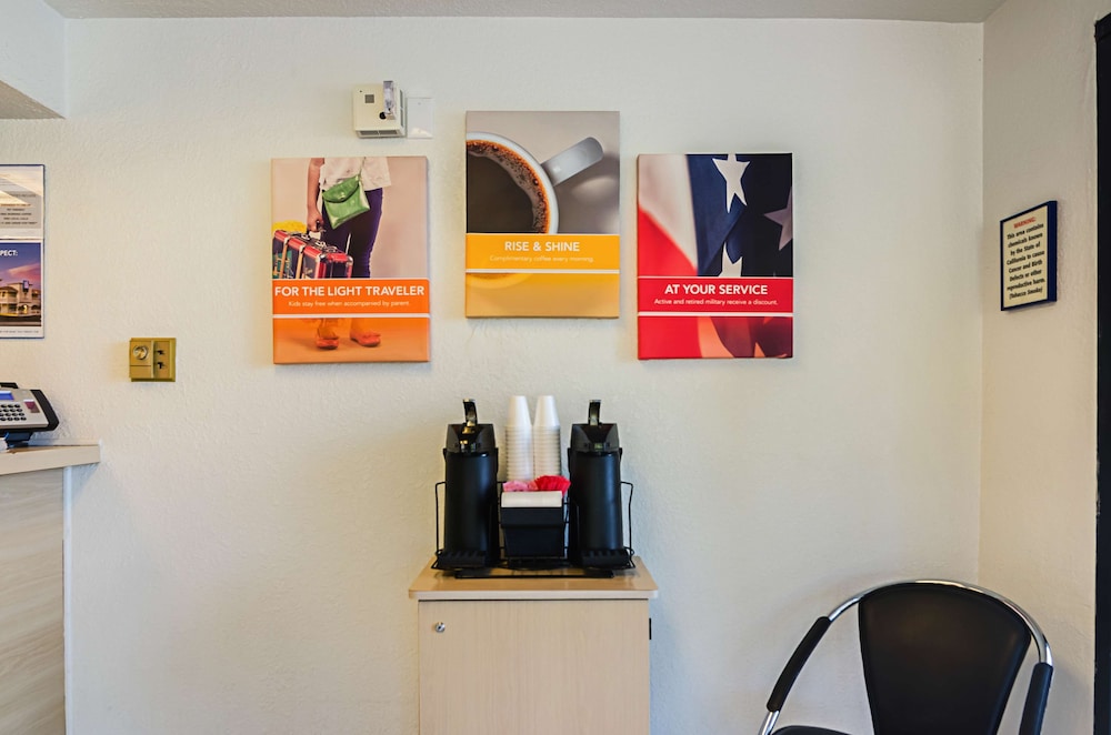 Motel6 Barstow, CA 35/57