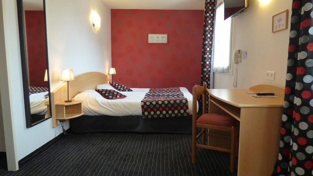 Citotel de la Vallee 7/35