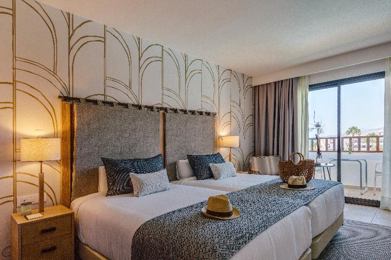 Preferred Club, Double or Twin Bed, Ocean View