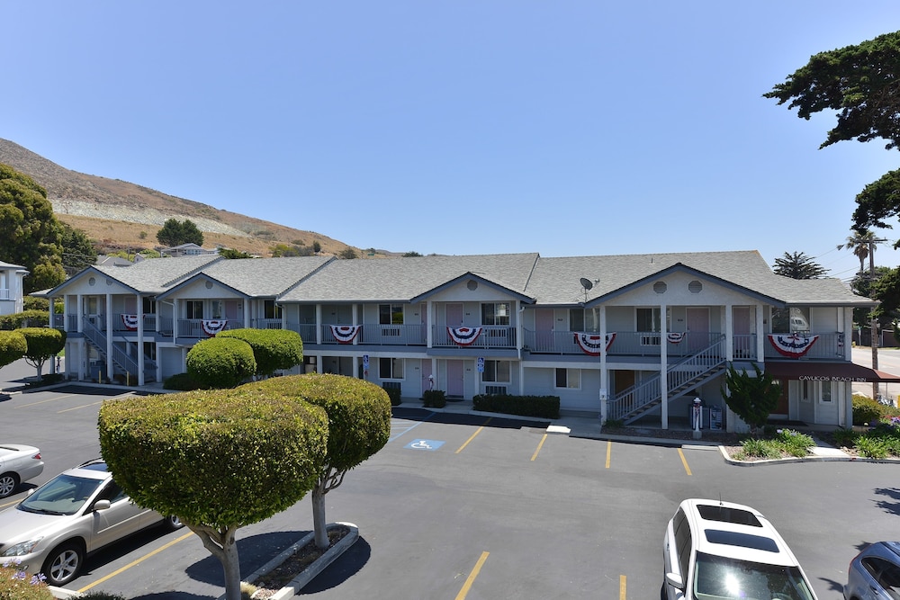 Cayucos Beach Inn 52/64