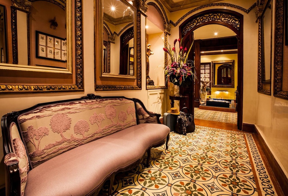 THE ORCHIDS HOTEL 19/27