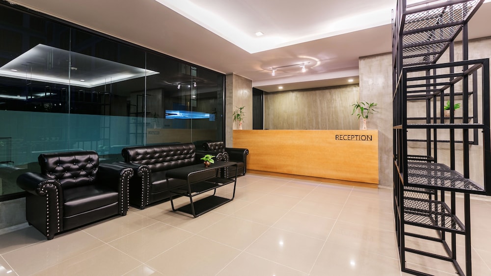B2 Hotel South Pattaya Premier Hotel 21/25