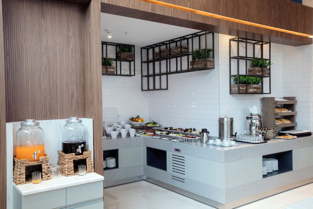 Ibis Styles Izmir Bornova 28/37