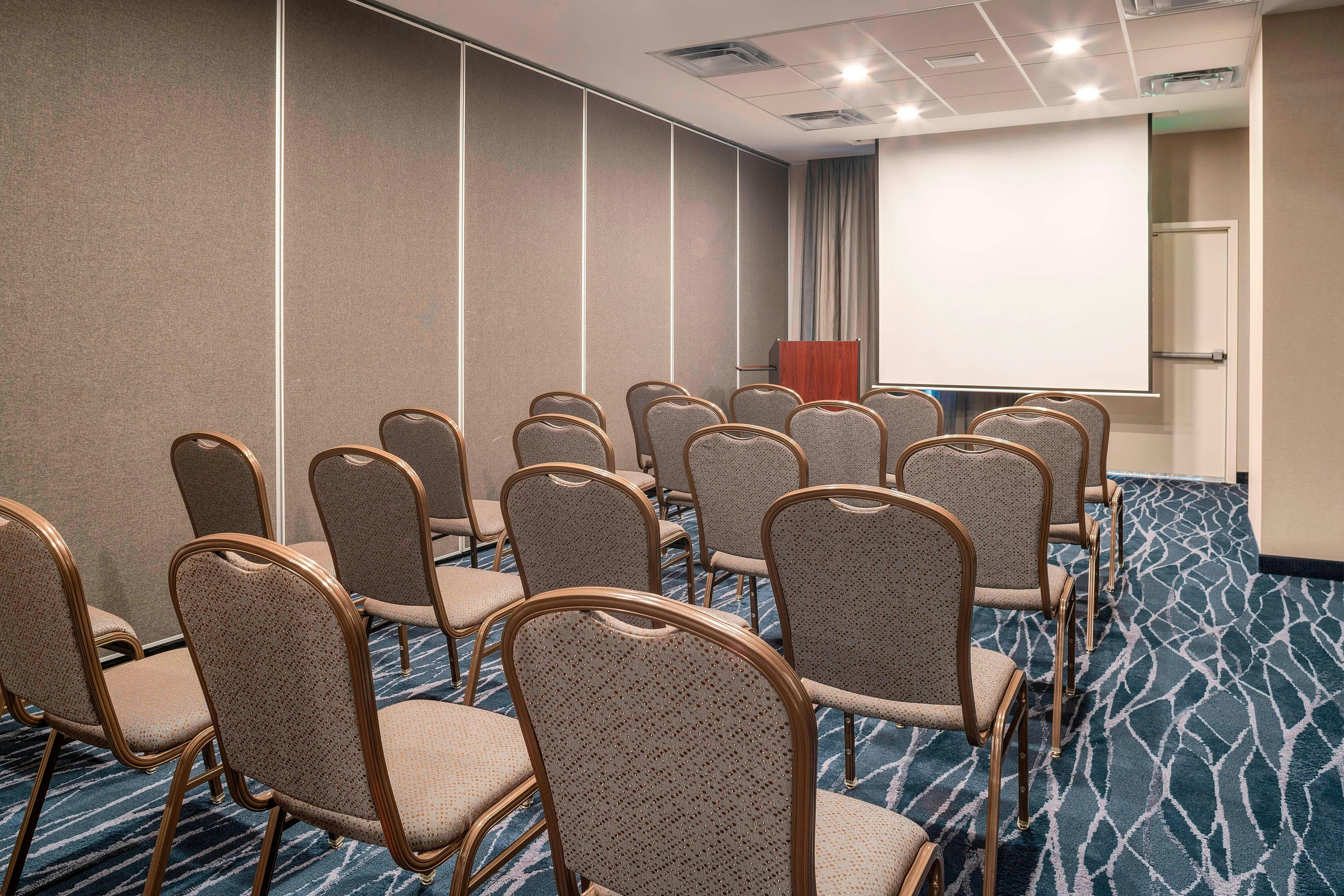 Fairfield Inn Suites By Marriott Tijuana 15/16