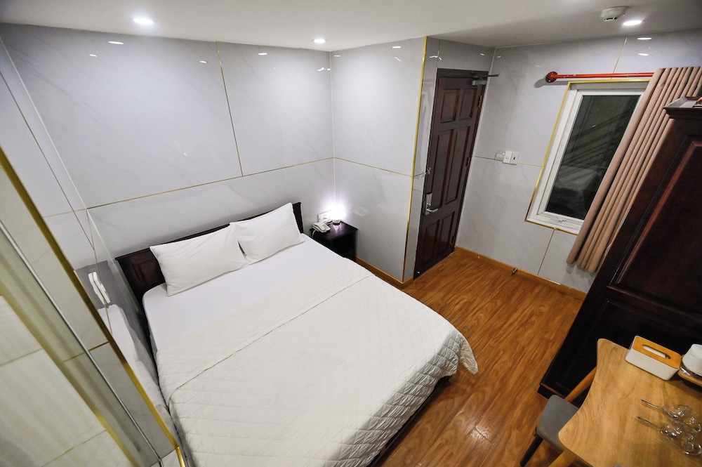 Gia Hoa Airport Hotel 7/50